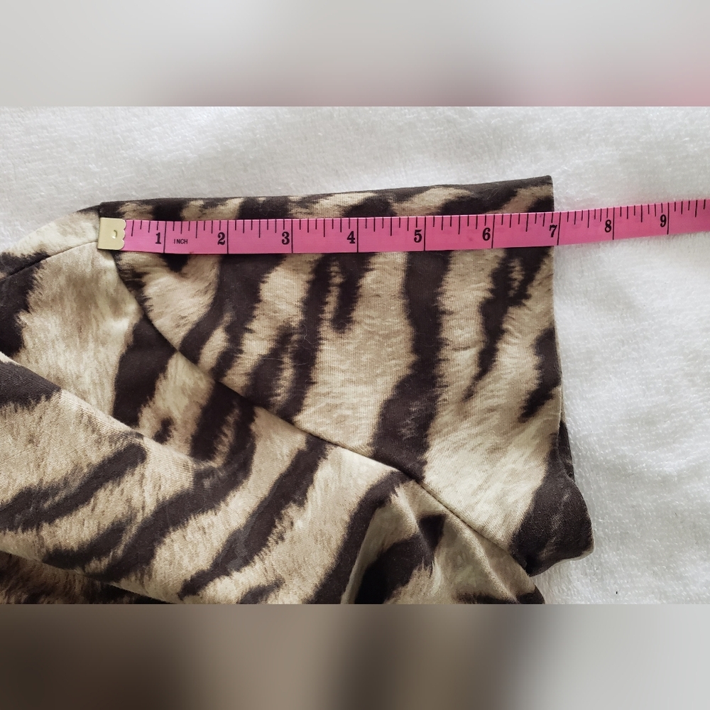 Michael Kors Women's Brown Tan Tiger Print Bluse Short Sleeves Size M - Picture 8 of 13